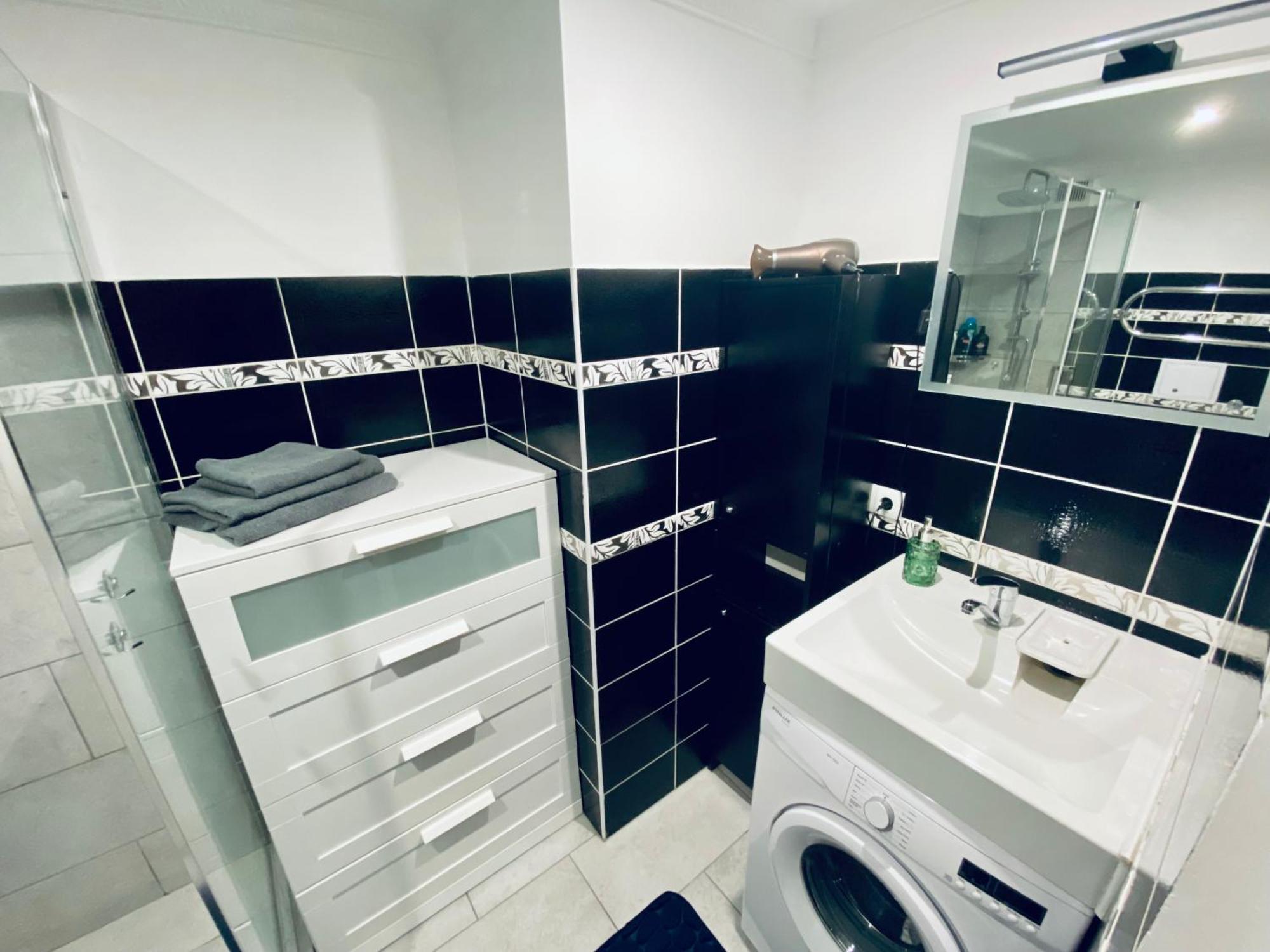 Fine Apartment 2 Елгава Экстерьер фото